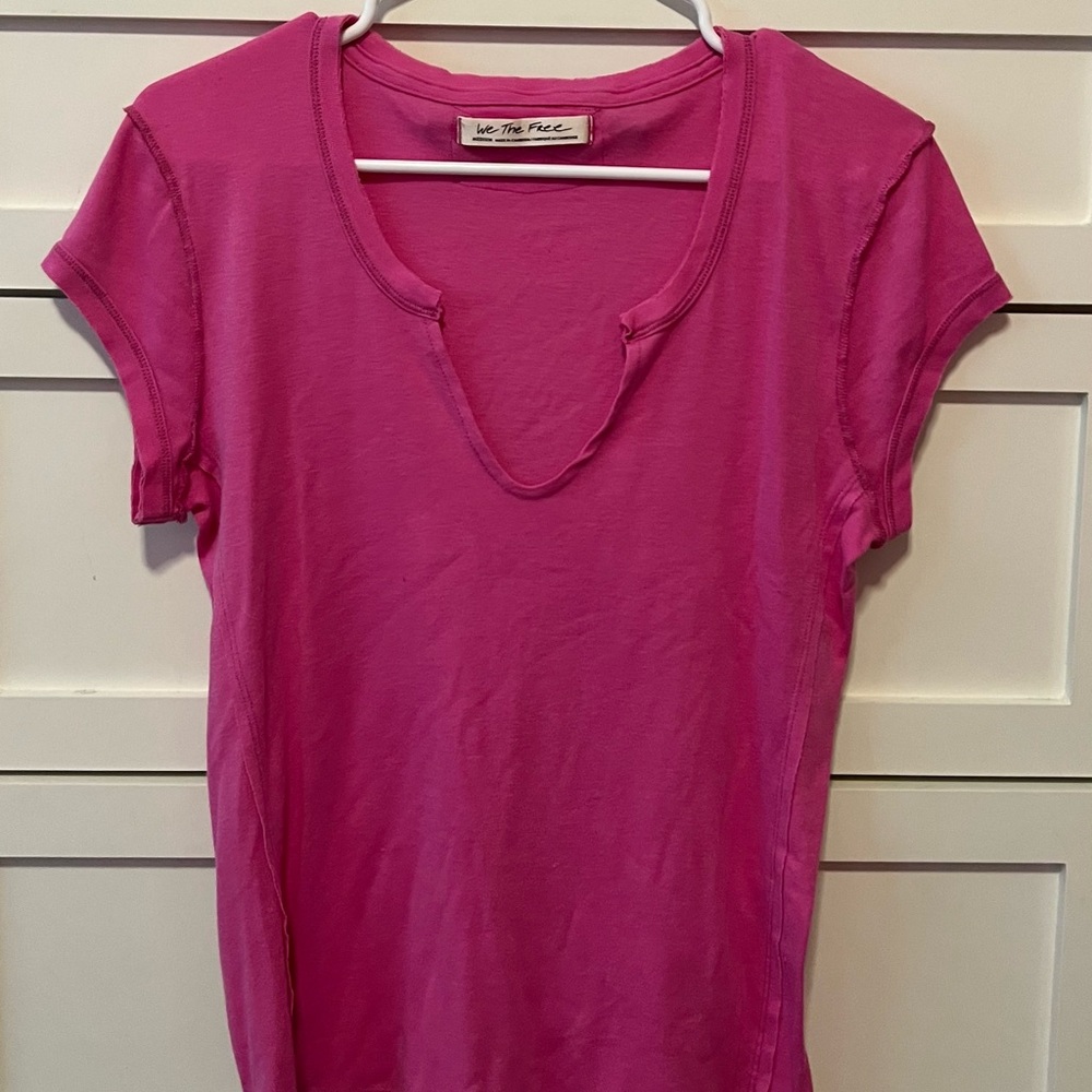 pink free people v-neck t-shirt